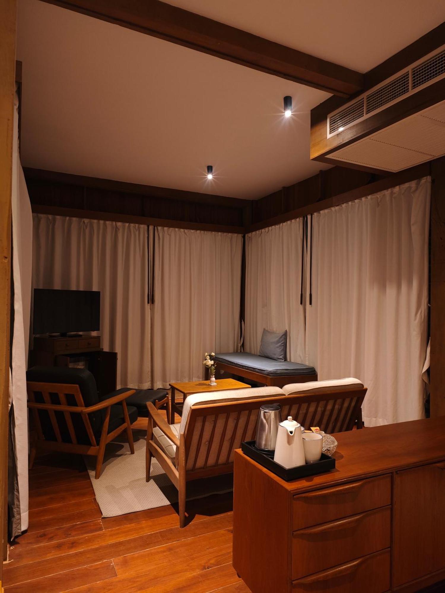 Chann Bangkok Noi Dış mekan fotoğraf